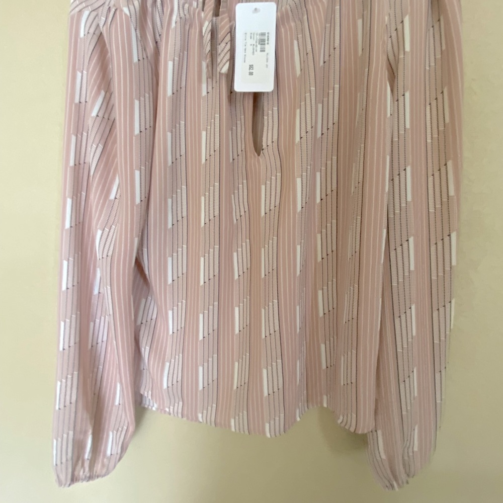 Ladies casual blouse